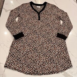 Aria Collection Leopard Cheetah Soft Sleep Dress Nightgown M Velour Cozy Pajamas
